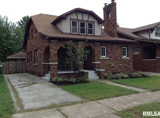 2436 16th Ave, Moline, IL 61265