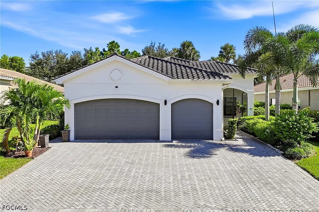 3 bed, 3.0 bath, 2147 sqft, $3,500 — Photo 1