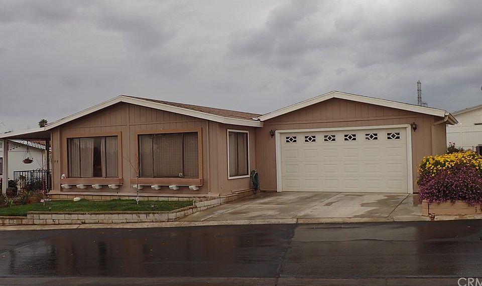 1st image of 10961 Desert Lawn Dr Spc 99