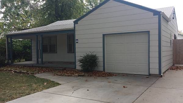 2nd image of 3017 E Evans St