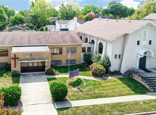 18 E Broadway St, Tipp City, OH 45371