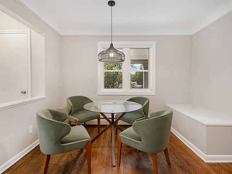 3022 Elmhurst Ave — Photo 10