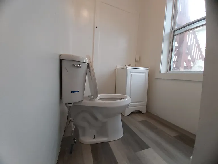 44 Cherry St — Photo 11