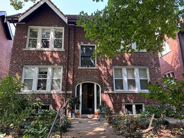 1st image of 2023 Alfred Ave #2N