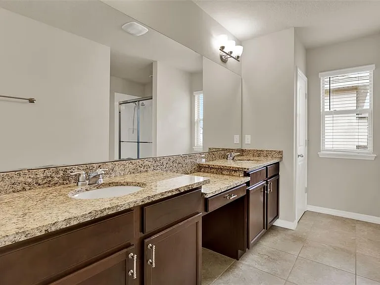 10649 Atwater Bay Dr — Photo 21