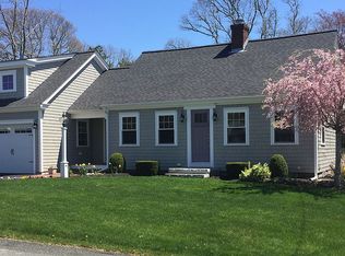 9 Cedar Point Dr, Bourne, MA 02532