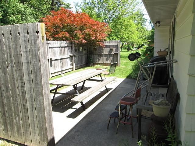 2nd image of 5205 S Menard Dr