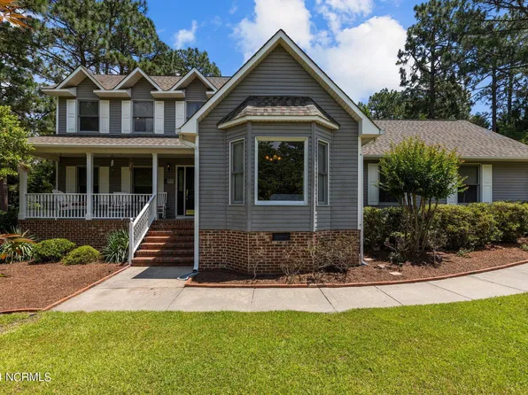 145 Landis Court, Southern Pines, NC 28387