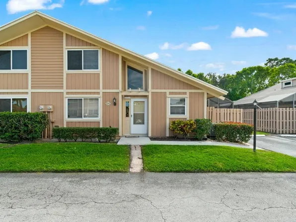 262 Maplecrest Circle, Jupiter, FL 33458