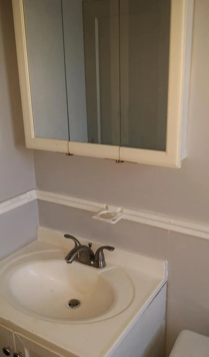2 bed, 900 sqft, $1,400 — Photo 2