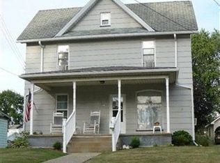 448 Buffalo St, Conneaut, OH