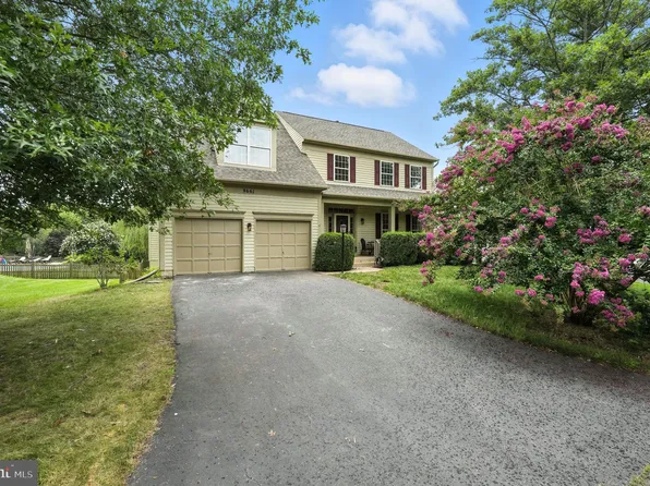 9661 Granary Pl, Bristow, VA 20136