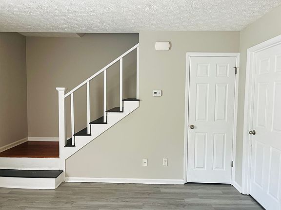 5th image of 605 Wilburn Ave #L