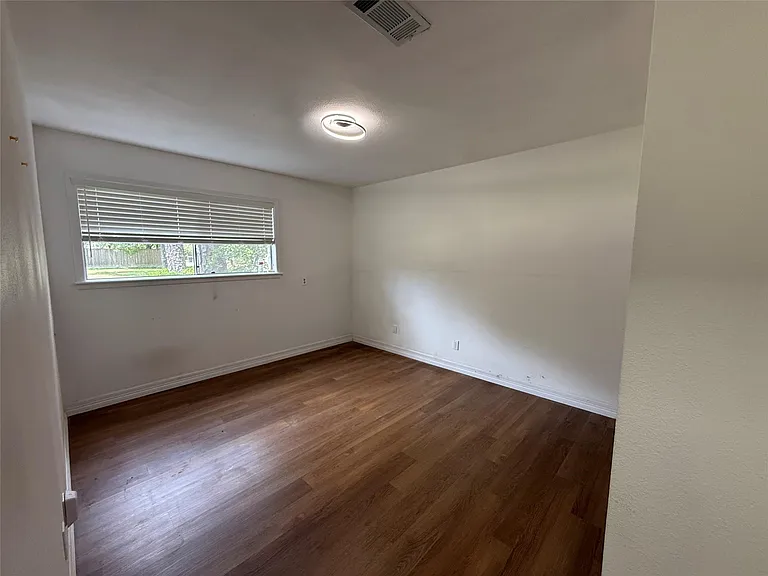 11915 Steppingstone Ln — Photo 23