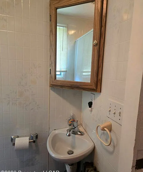 42 Jenkins Ct #1 — Photo 12