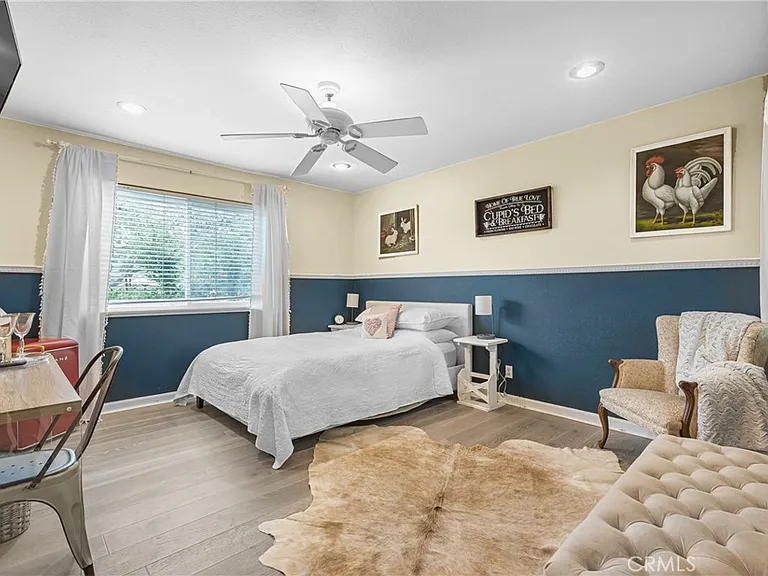 22053 Highland St — Photo 11