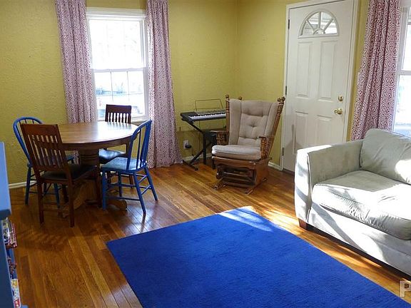 4th image of 4936 N Glen Elm Dr