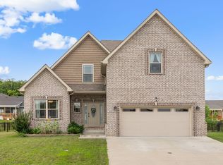 112 Sycamore Hill Dr, Clarksville, TN 37042