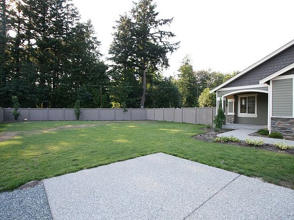 2nd image of 914 Secord Ct