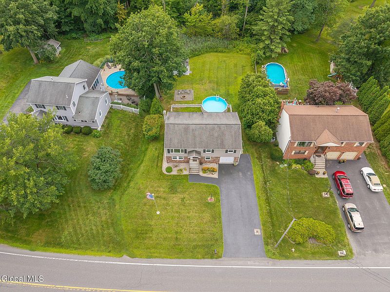 2nd image of 1090 Watervliet Shaker Road
