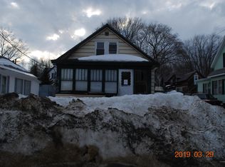 472 Aroostook Ave, Millinocket, ME 04462