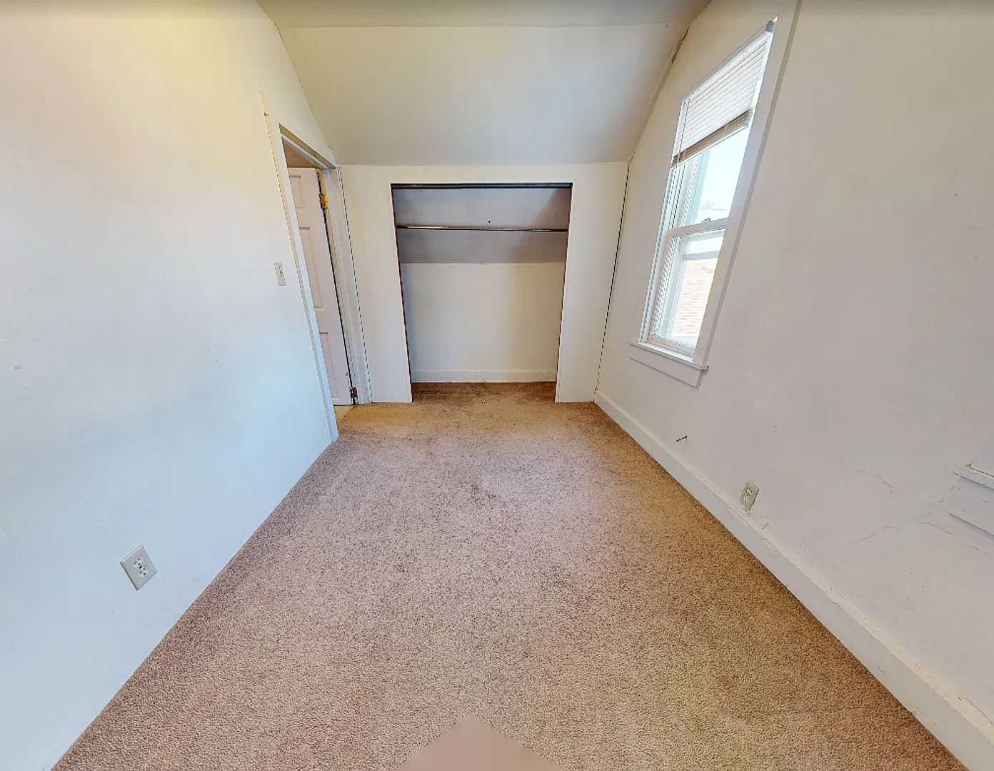 WA824X — Photo 4