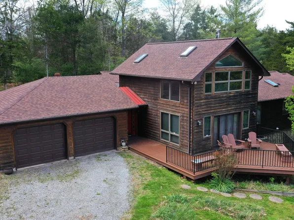 448 Shenandoah River Ln, Front Royal, VA 22630