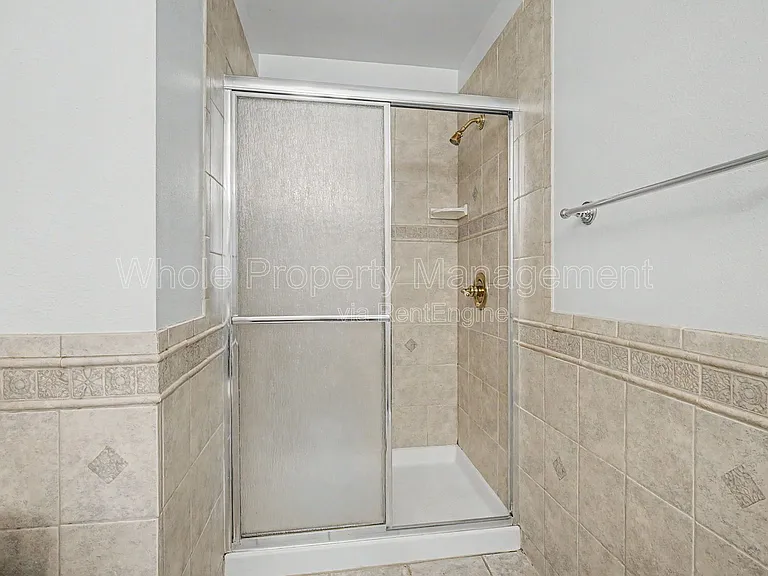 1330 S Monaco Street Pkwy #6 — Photo 21
