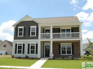 8 Lakeside Dr, Port Wentworth, GA 31407