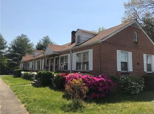 1024 11th St NE APT 2, Hickory, NC 28601