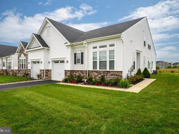 22 Chepstow Rd, New Egypt, NJ 08533