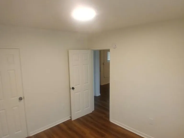 Unit Photo