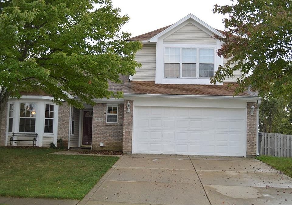 Cozy Southport Green Addition, lots of green space. 4 Bedroom, 2 Bath home on cul de sac.  Great location, fenced back yard. Newer Dimensional Roof.