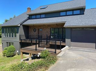 129 Sheedy Rd, Vestal, NY 13850