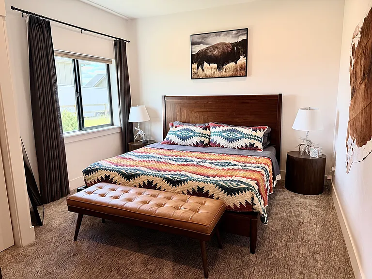 1011 Green Valley Ct — Photo 9