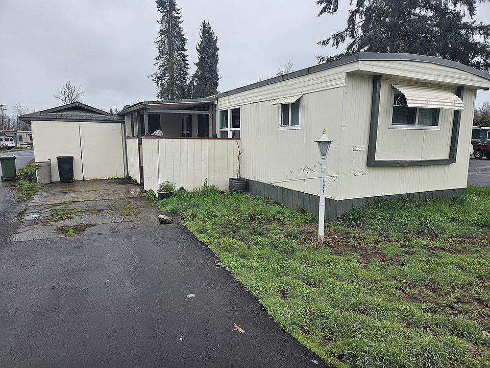 2nd image of 1557 Highway 99 Space 71