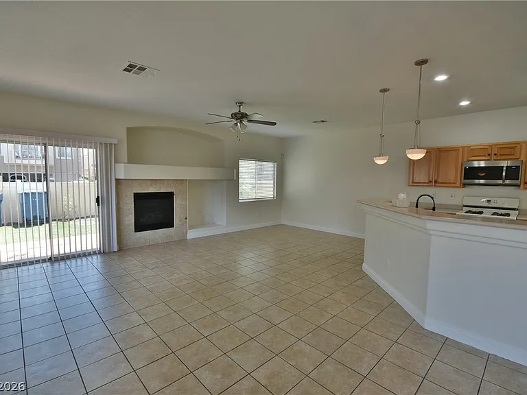 6555 Bucking Horse Ln #103 — Photo 5