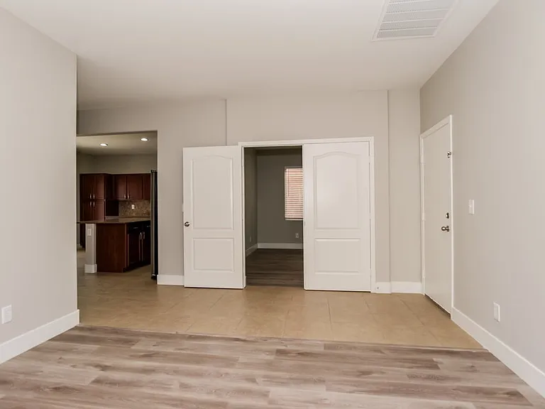 9021 Norwood Creek Rd — Photo 8