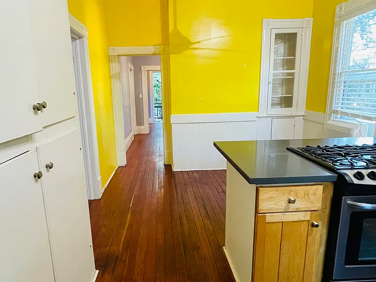 402 15th St #2 — Photo 35