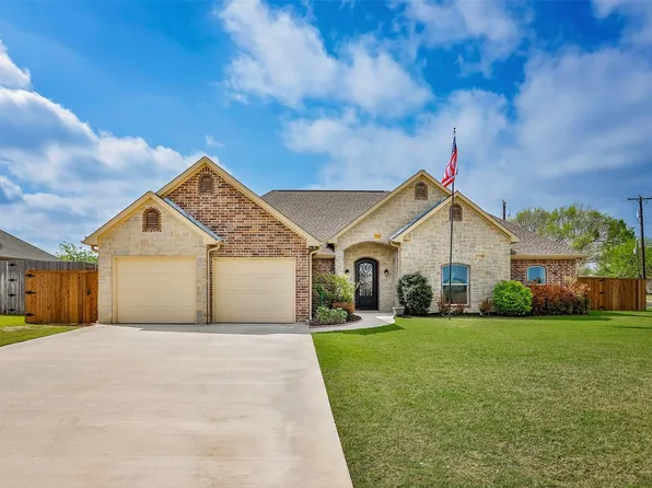 700 Mary Lee Ln, Collinsville, TX 76233