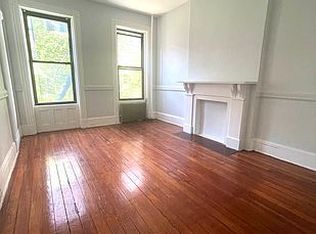 340 8th St APT 4, Brooklyn, NY 11215
