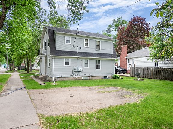 2nd image of 2200 4th Ave N #1