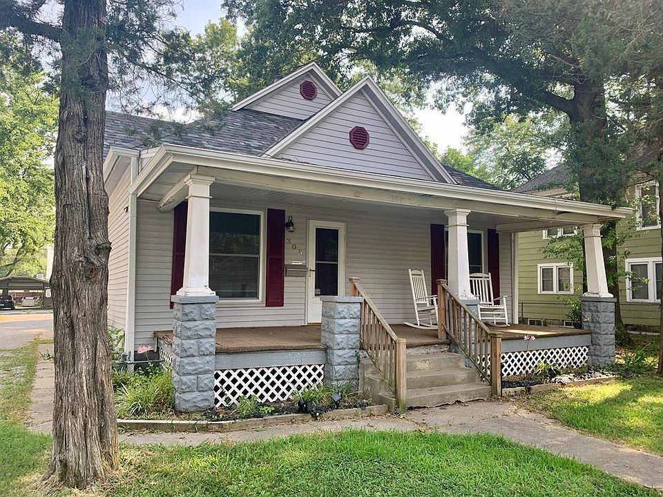 1st image of 305 W Park St