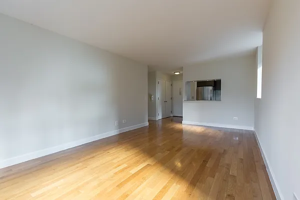 Rented by Stonehenge NYC LLC | media 2