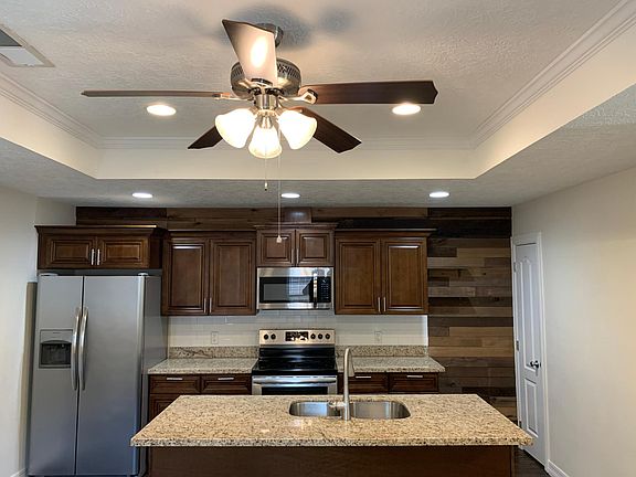 4th image of 3508 Avenue H