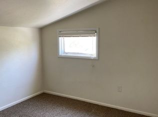 316 4th Ave SW #1, Jamestown, ND 58401