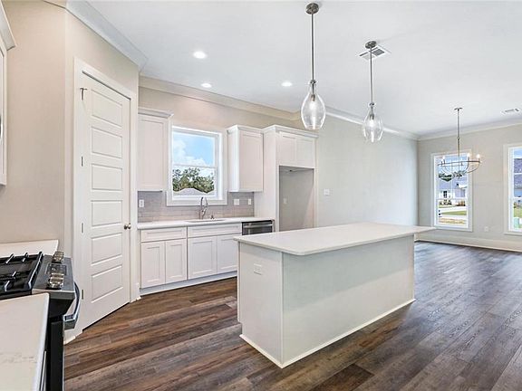 4th image of 2052 Bogue Ct