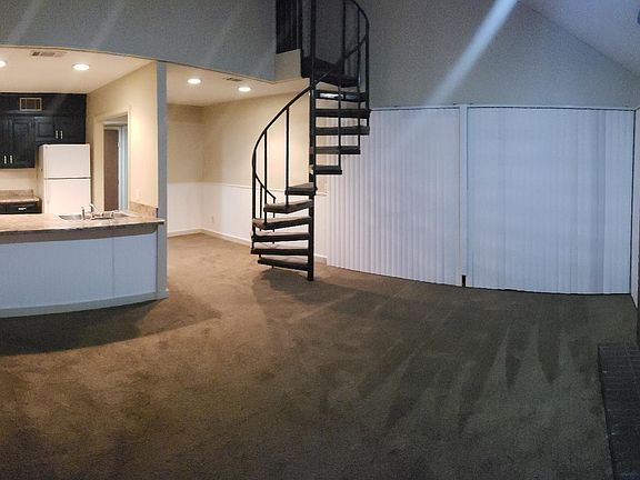 2nd image of 116 Lanier Dr APT 1