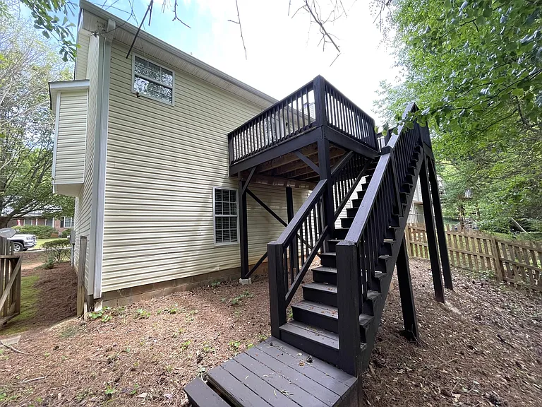 335 Spring Lake Ct — Photo 19