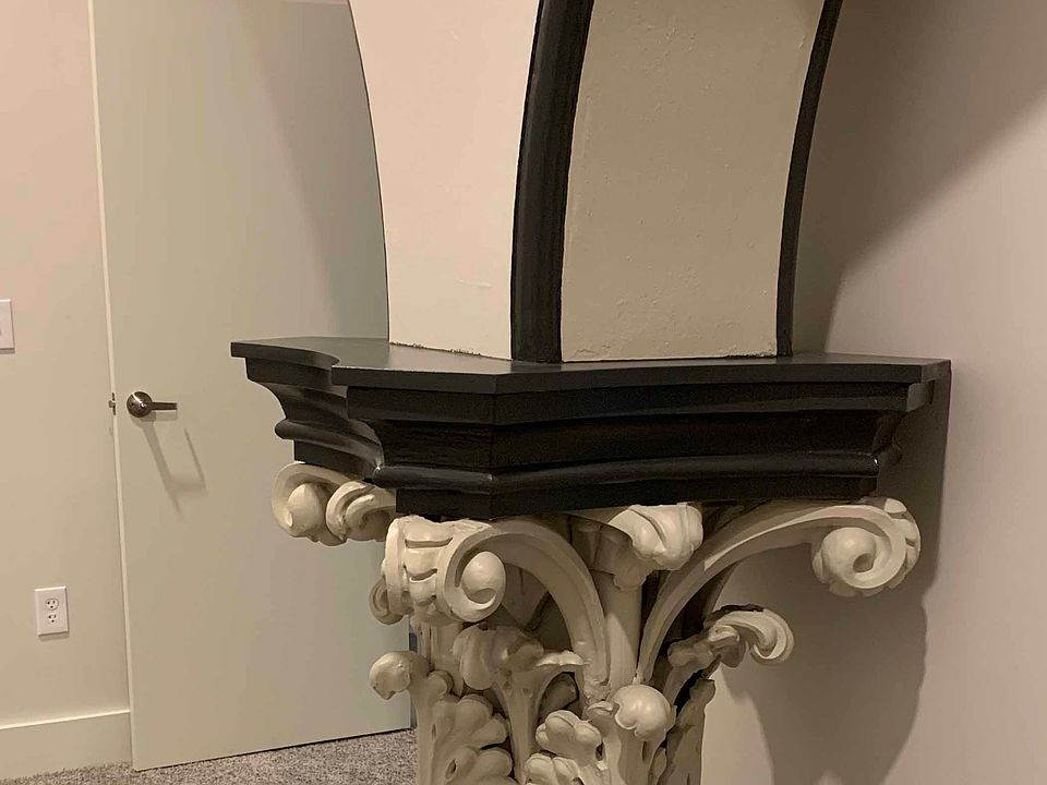 Column Capital in 2 Bedroom 1 Bath duplex